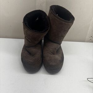 UGG Mens Ultra Short 5220 Dark Brown Sheepskin Pull On Winter Boots Size 9